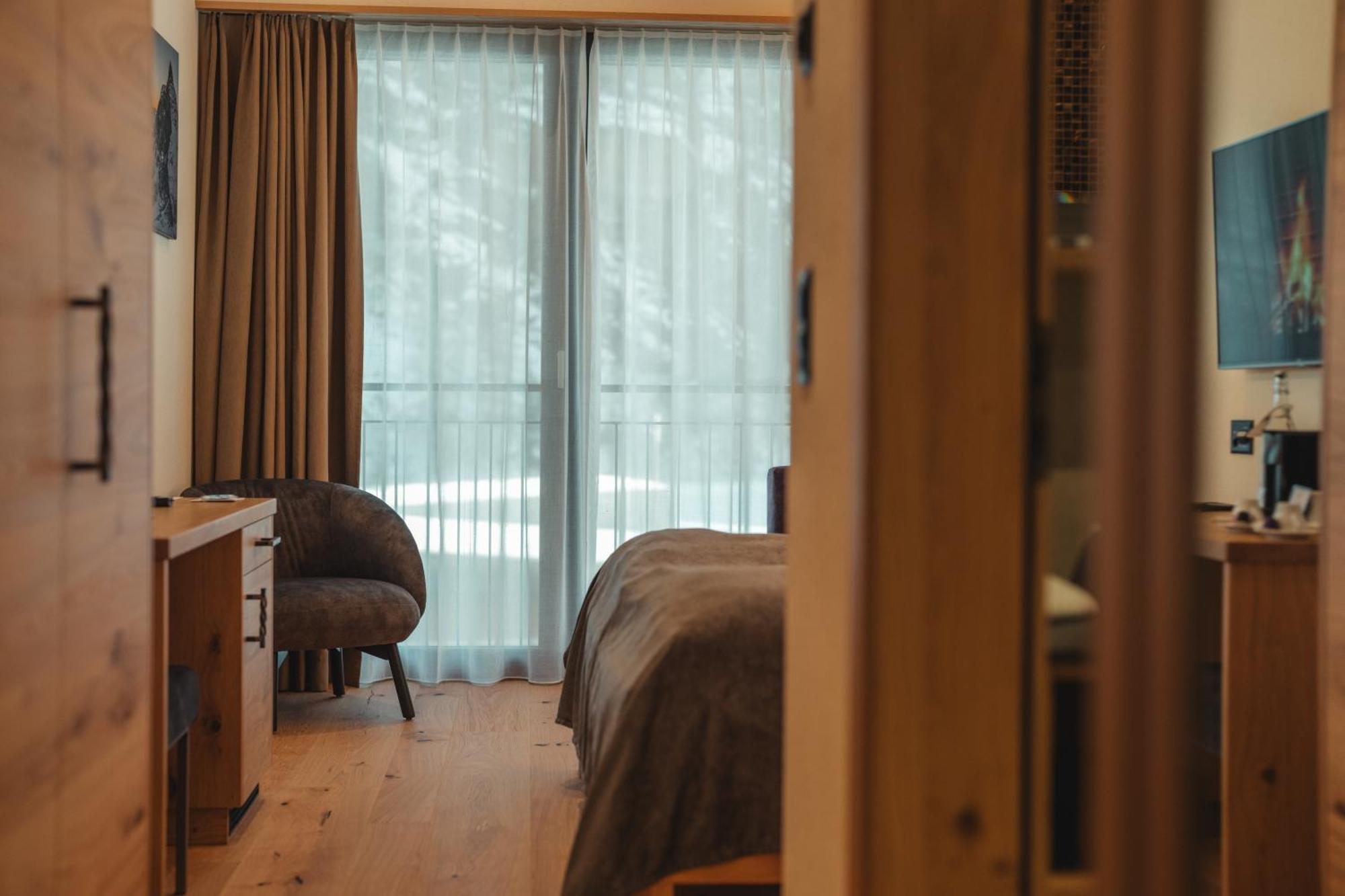 Hotel Porta Cervino Täsch Zewnętrze zdjęcie