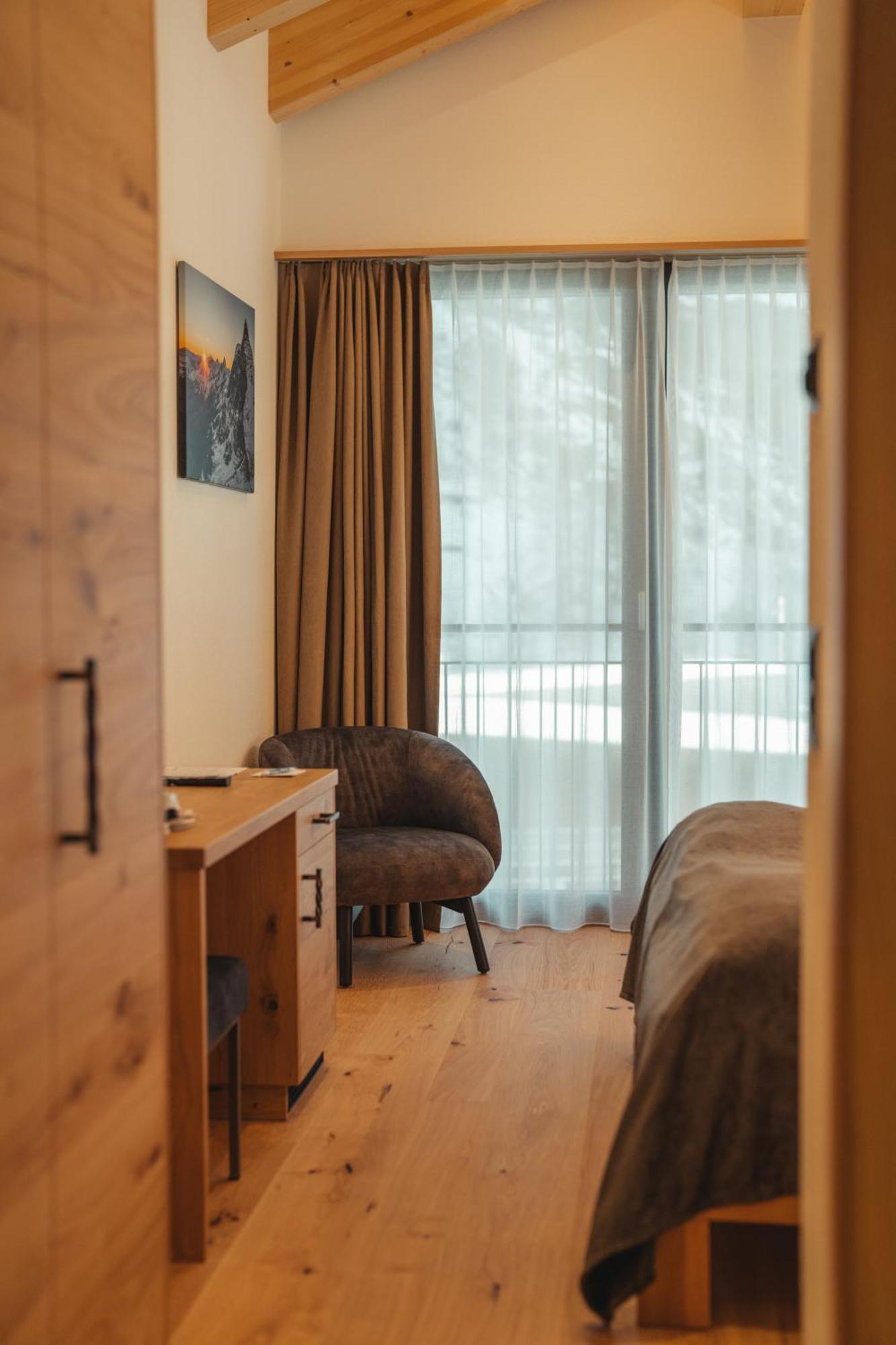 Hotel Porta Cervino Täsch Zewnętrze zdjęcie